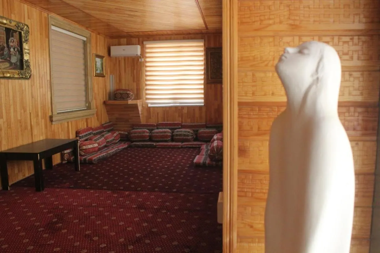 Karizma Hotel 0*, Баку